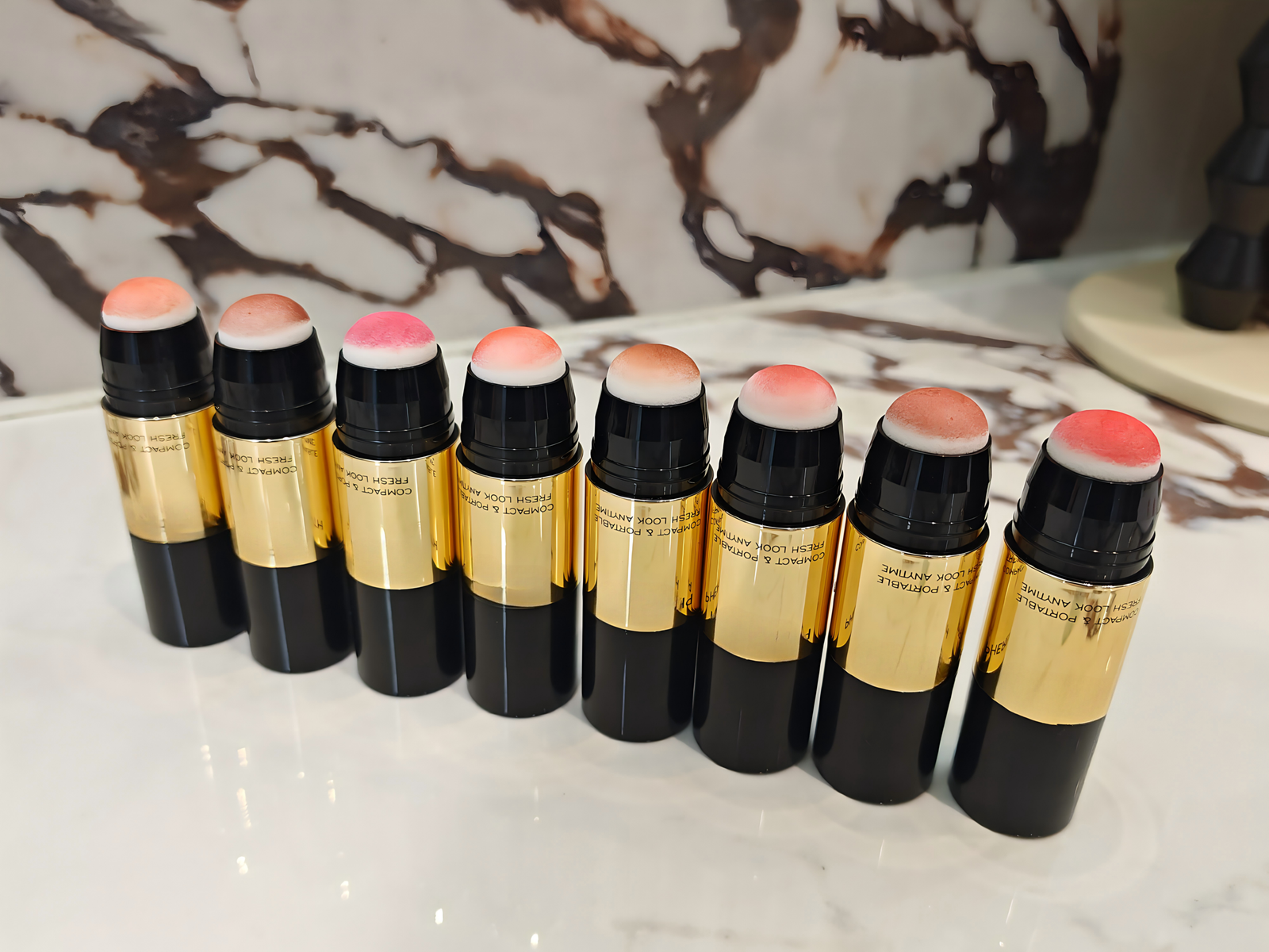 Solid blush stick - 图片 2